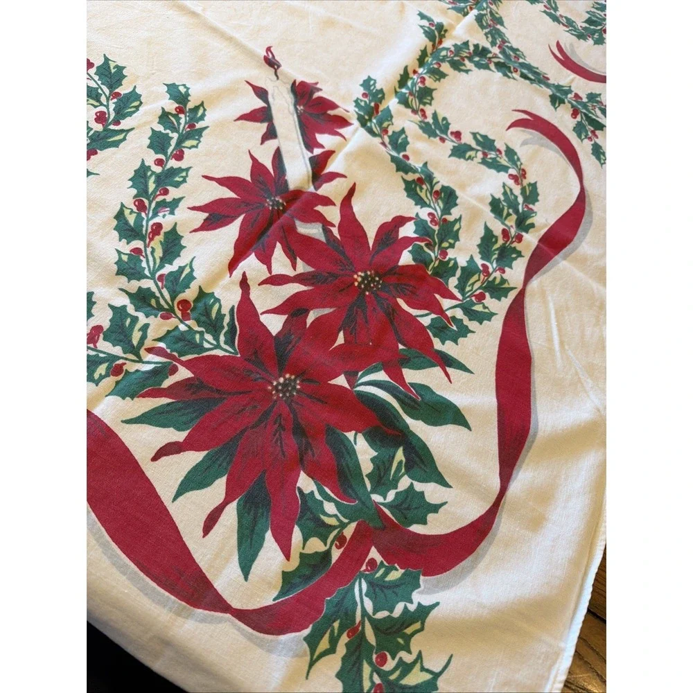 Vtg Mid-Century Modern Christmas Tablecloth Poinsettia Candles Holly 43